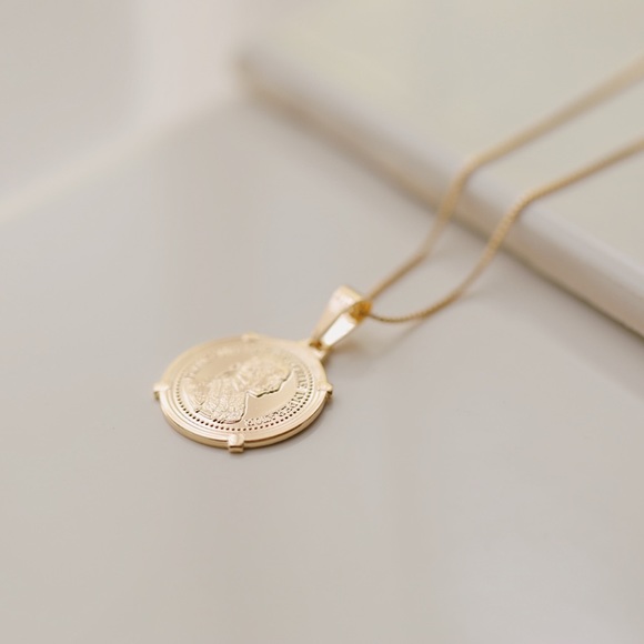 Gold Coin Necklace - Picture 6 of 8